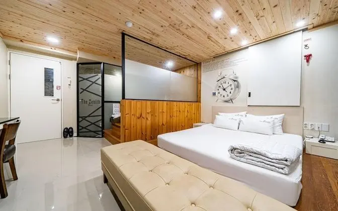 Oda (Hinoki Spa (Free Netflix))