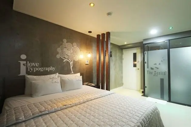 Oda (Royal Suite (Free Netflix))