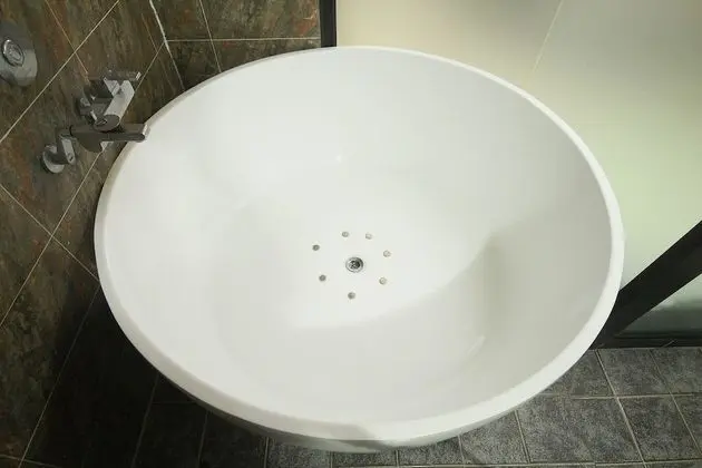 Oda (Royal Suite (Free Netflix))