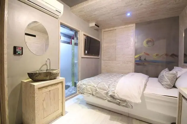 Oda (Standard room (free use of Netflix in)