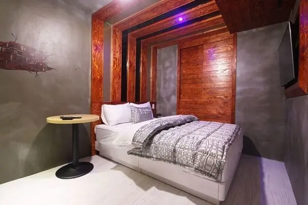 Oda (Standard room (free use of Netflix in)