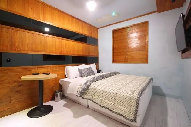 Oda (Standard room (free use of Netflix in)