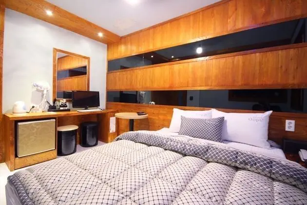 Oda (Standard room (free use of Netflix in)