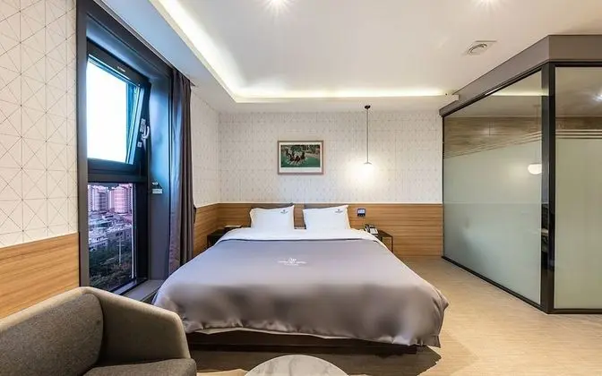 Oda (Premium ROOM (Breakfast &amp; NETFLIX)