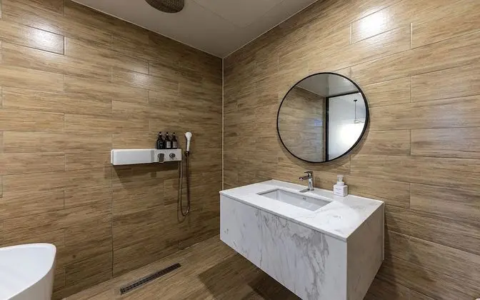 Oda (Premium ROOM (Breakfast &amp; NETFLIX)