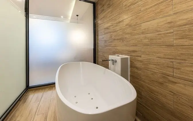 Oda (Premium ROOM (Breakfast &amp; NETFLIX)