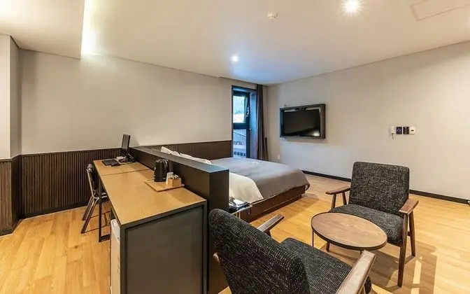 Oda (VIP ROOM (breakfast &amp; free NETFLI)