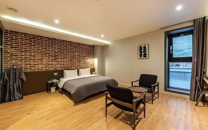 Oda (VIP ROOM (breakfast &amp; free NETFLI)