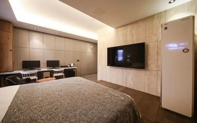 Oda (Premium (with styler 65-inch smart TV)