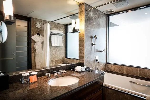 Club Deluxe Double Room (Club Lounge Access Included)