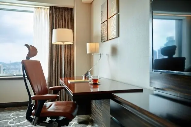 Club Deluxe Twin Room (Club Lounge Access Included)