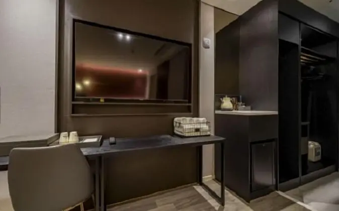 Standard Tek Büyük Yataklı Oda