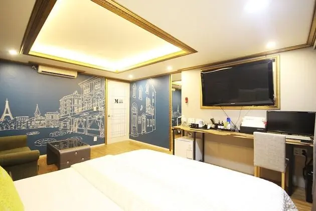 Oda (Standard Room / Netflix)