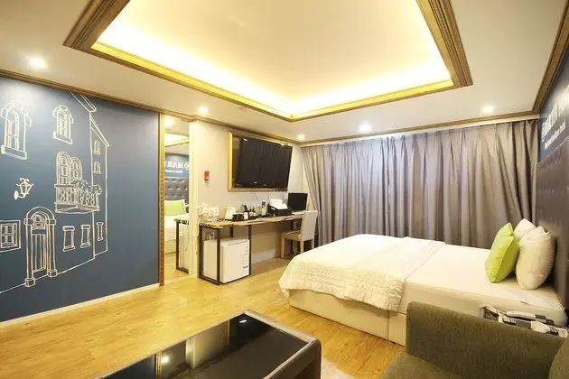 Oda (Standard Room / Netflix)