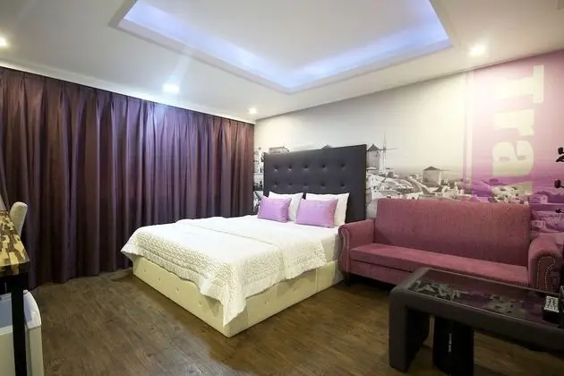 Oda (Standard Room / Netflix)