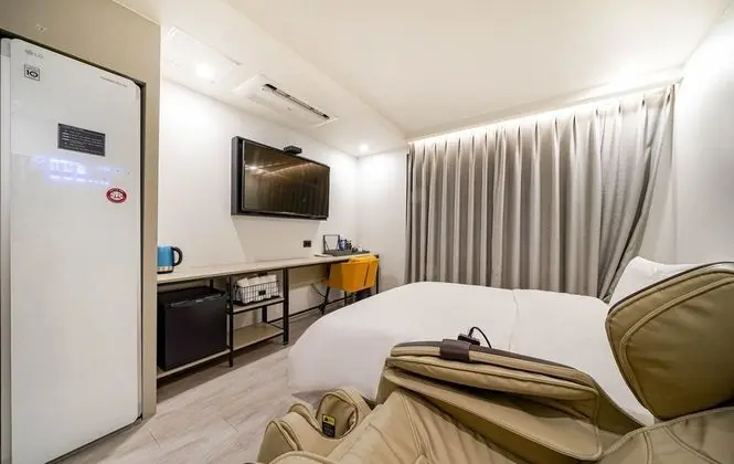 Oda (Massage chair (with styler bathtub ma)