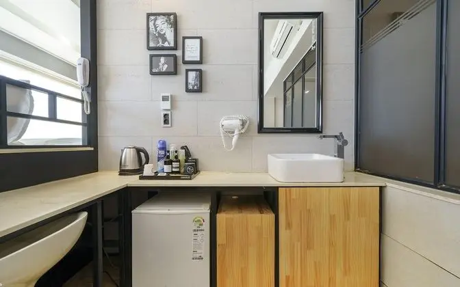 Oda (Ocean View Deluxe Room A-Middle Floor)