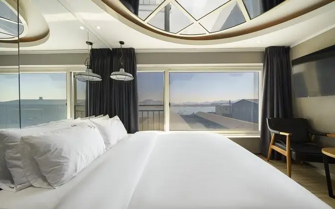 Oda (Ocean View Standard Room-Lower Floor )