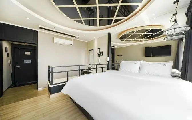 Oda (Ocean View Standard Room-Lower Floor )