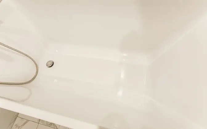 Oda (Deluxe Twin B (Free Breakfast Netflix)