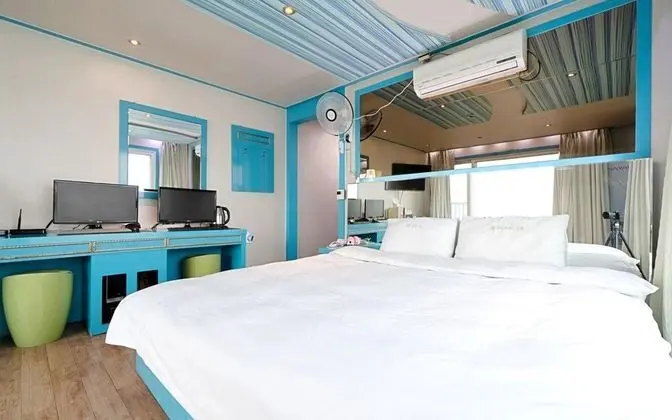 Oda (Special room (Netflix viewing availab)