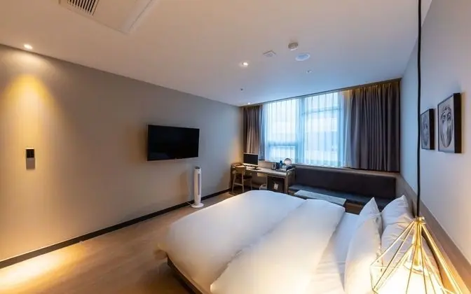 Oda (Standard B (Breakfast provided free u)