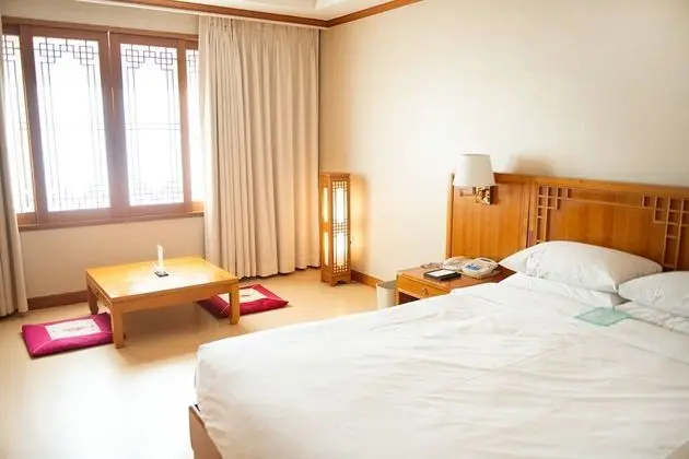 Deluxe Tek Büyük Yataklı Oda (Ondol)