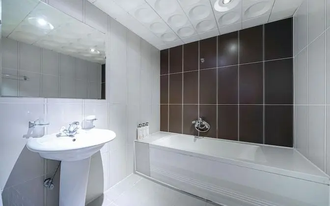 Oda (Semi-Special Room)