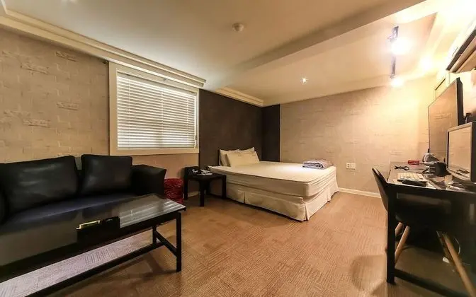 Oda (Standard room)