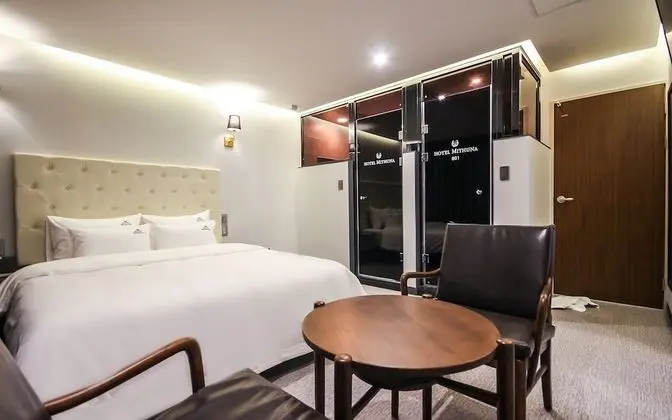 Oda (Special Room)