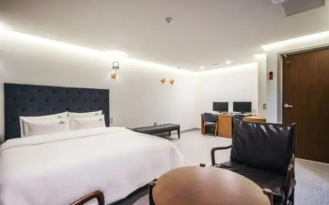 Oda (Special Room)