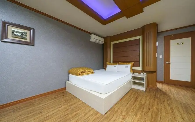 Oda (Special Room)
