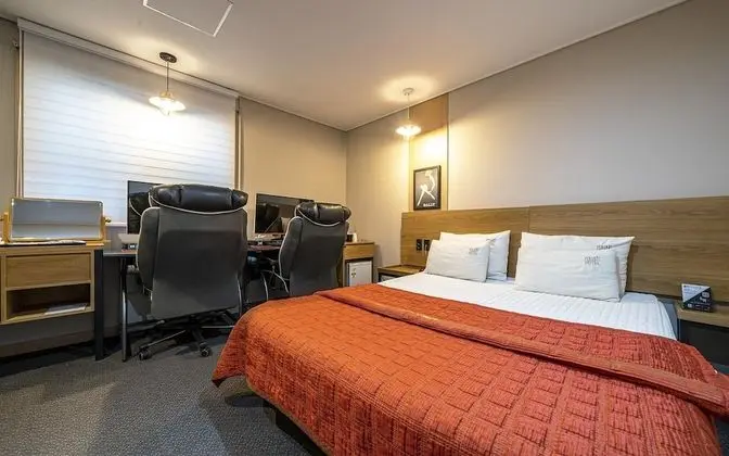 Oda (Premium high-end 2PC (CPU Ryzen 5 360)