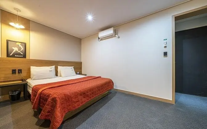 Oda (Premium high-end 2PC (CPU Ryzen 5 360)