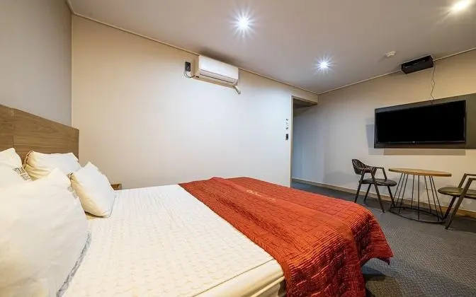 Oda (Premium high-end 2PC (CPU Ryzen 5 360)