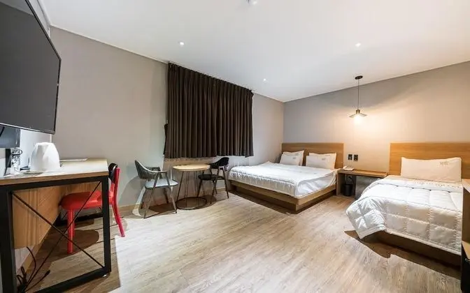 Oda (Premium Twin (Free Netflix Twin Bed ")