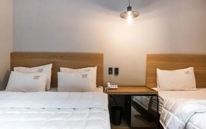 Oda (Premium Twin (Free Netflix Twin Bed ")