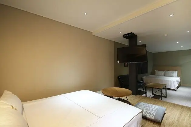 Oda (VIP twin (pre-parking available TV ba)