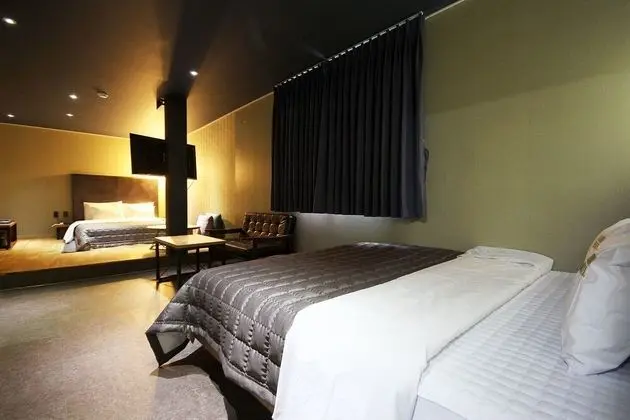 Oda (VIP twin (pre-parking available TV ba)