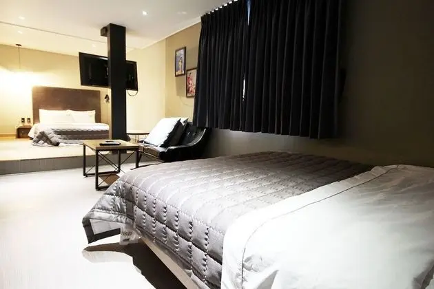 Oda (VIP twin (pre-parking available TV ba)