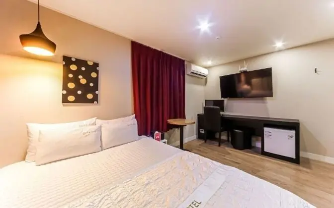 Oda (Deluxe (Netflix Available))