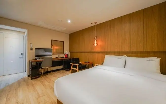 Oda (24 Hours (PC Random Assignment))