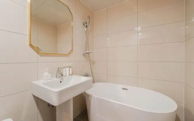 Oda (24 Hours (PC Random Assignment))