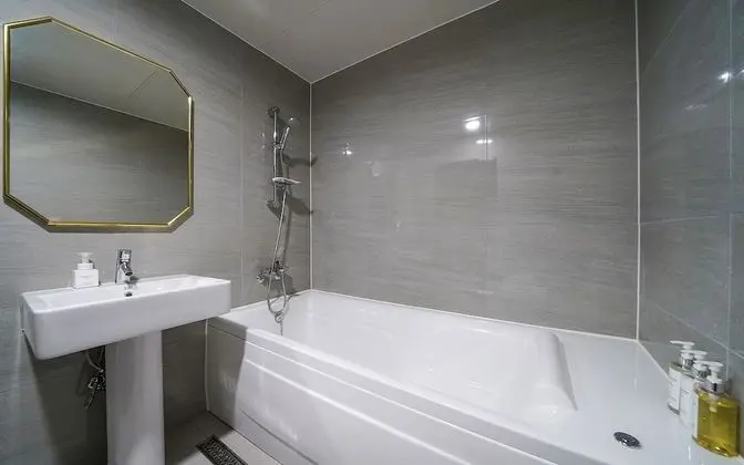 Oda (Premium Twin (1PC+Breakfast+Spa bath+)