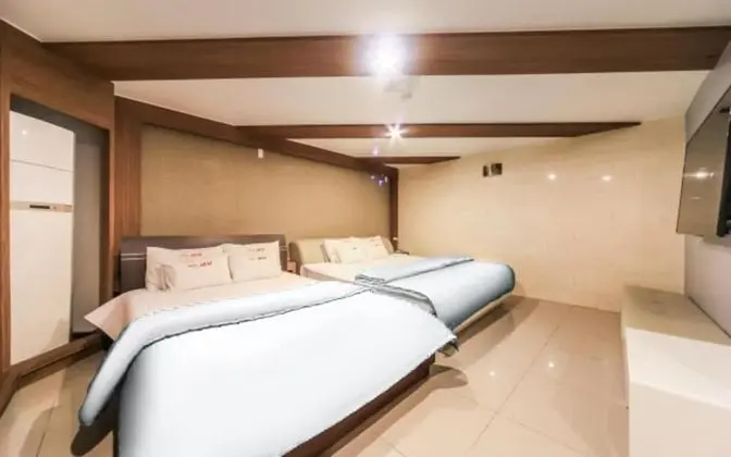 Oda (Penthouse (karaoke large whirlpool Ne)