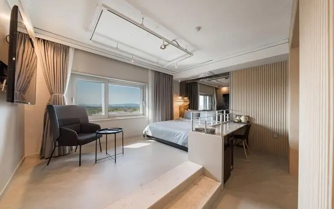 Oda (Deluxe / River &amp; Park View / Dupl)