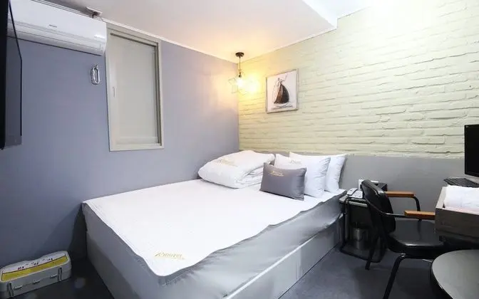 Oda (Standard Room)