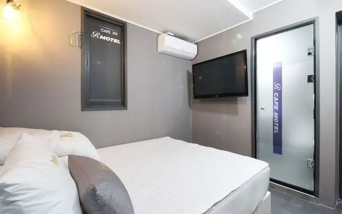Oda (Standard Room)
