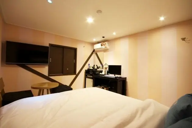 Oda (Standard room-Parking available (driv)
