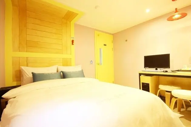 Oda (Standard room-Parking available (driv)